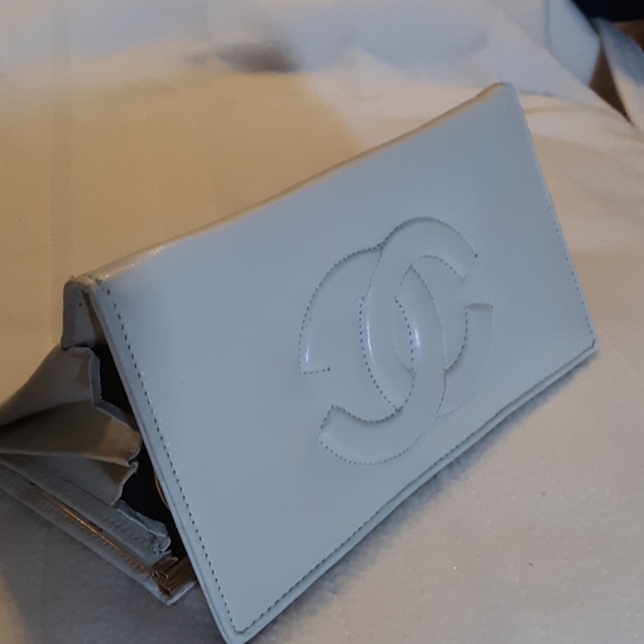 Chanel, soft leather wallet - Picture 7 of 7